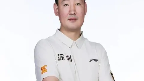 推荐 ：李春江足彩之路，能否重振旗鼓再战江湖